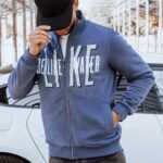 Dstreet Atraktivní indigo mikina bez kapuce