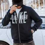 Dstreet Atraktivní granátová mikina bez kapuce