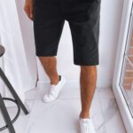 Dstreet Pohodlné černé látkové kraťasy