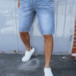 Dstreet Jednoduché pánské džínové kraťasy ve světle modré barvě